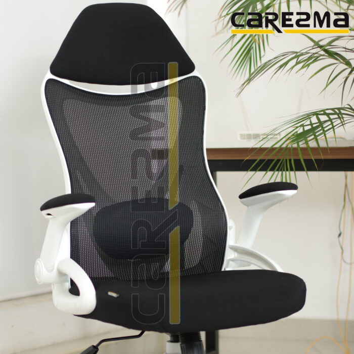 A TIGER 068 MANAGER CHAIR WHITE BLACK - Image 1